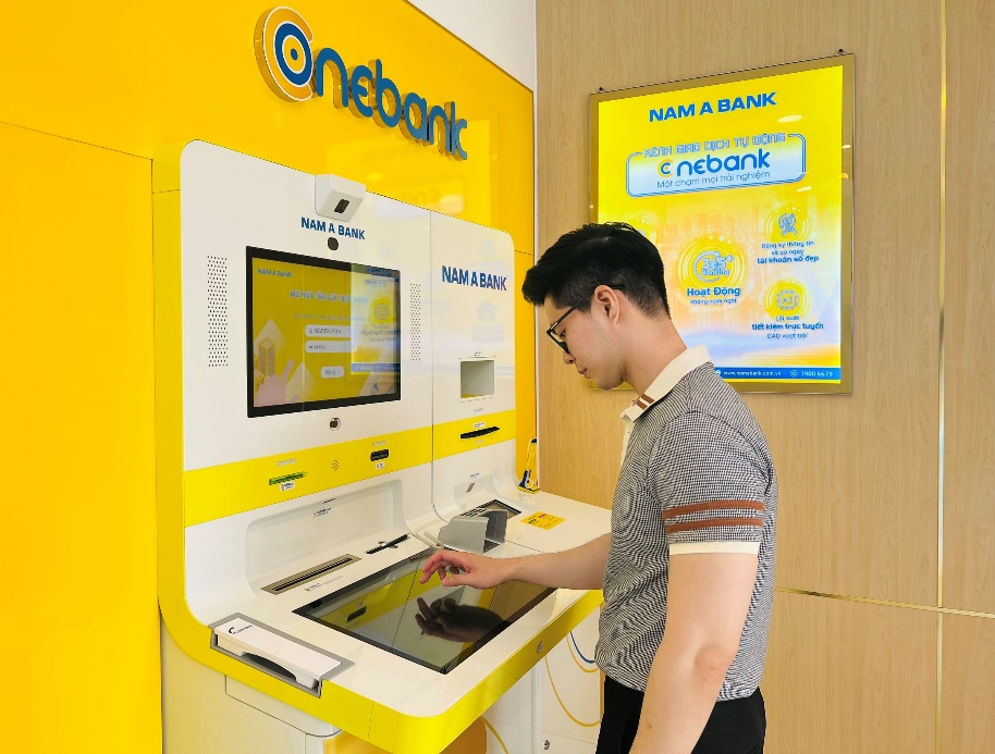 Nam A Bank “tung” hàng loạt cải tiến trên hệ sinh thái ngân hàng số- Ảnh 1.
