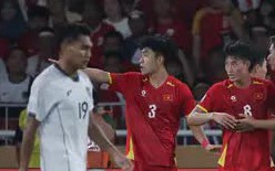 Thất bại trước U23 Việt Nam, HLV Gerald Vanenburg sẽ không góp mặt ở SEA Games- Ảnh 2.