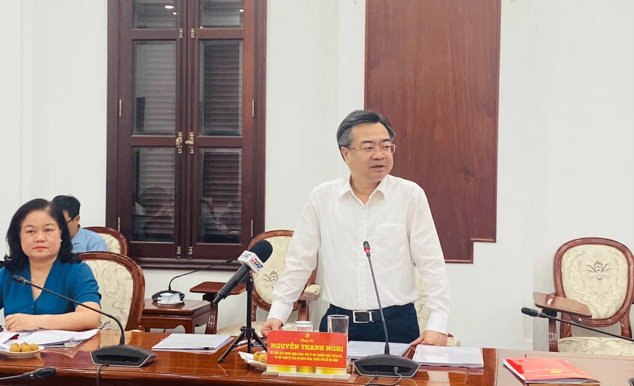 Tạo không khí phấn khởi chào mừng Đại hội Đảng bộ TP HCM- Ảnh 1. Tạo không khí phấn khởi chào mừng Đại hội Đảng bộ TP HCM- Ảnh 1.
