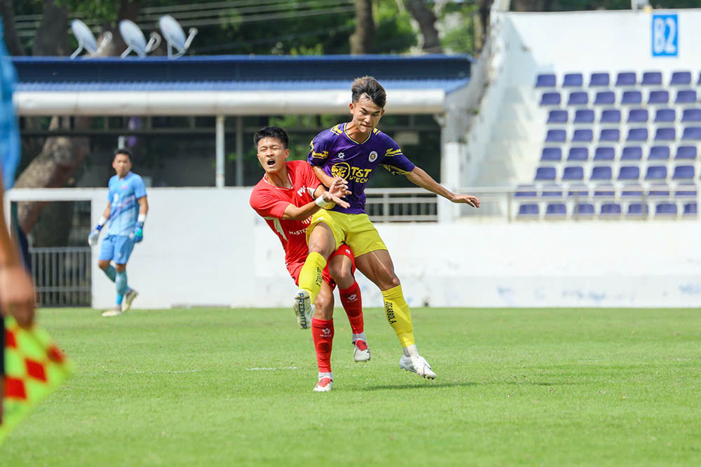 National U21 2025: PVF, The Cong Viettel ប្រកួតប្រជែងដណ្តើមជើងឯក - រូបថត ២. U21 Quốc gia 2025: PVF, Thể Công Viettel tranh chức vô địch- Ảnh 2.