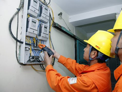 Điện lực xin lỗi khách hàng vì sự cố mất điện TP HCM trưa 30 - 7 - Ảnh 1. Điện lực xin lỗi khách hàng vì sự cố mất điện TP HCM trưa 30 - 7 - Ảnh 1.