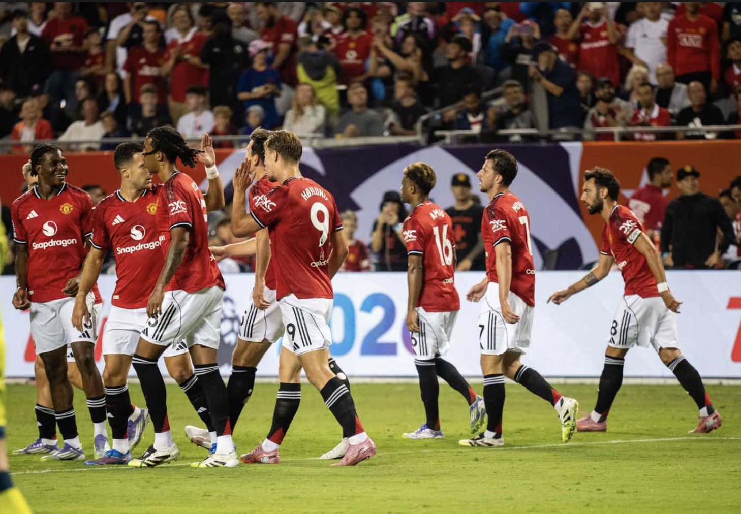 Thắng đậm Bournemouth 4-1, Man United vô địch sớm giải tứ hùng Summer Series - Ảnh 6.