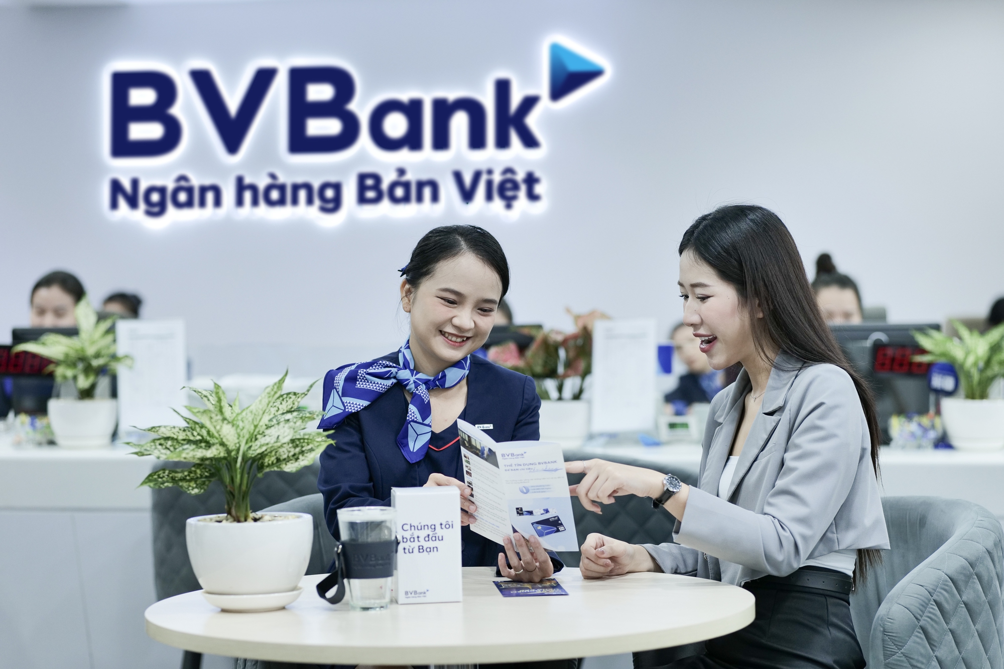 BVBank 6 tháng đầu năm: Tăng trưởng tín dụng đạt gần 14%, tổng tài sản tăng 12%- Ảnh 2. BVBank 6 tháng đầu năm: Tăng trưởng tín dụng đạt gần 14%, tổng tài sản tăng 12%- Ảnh 2.