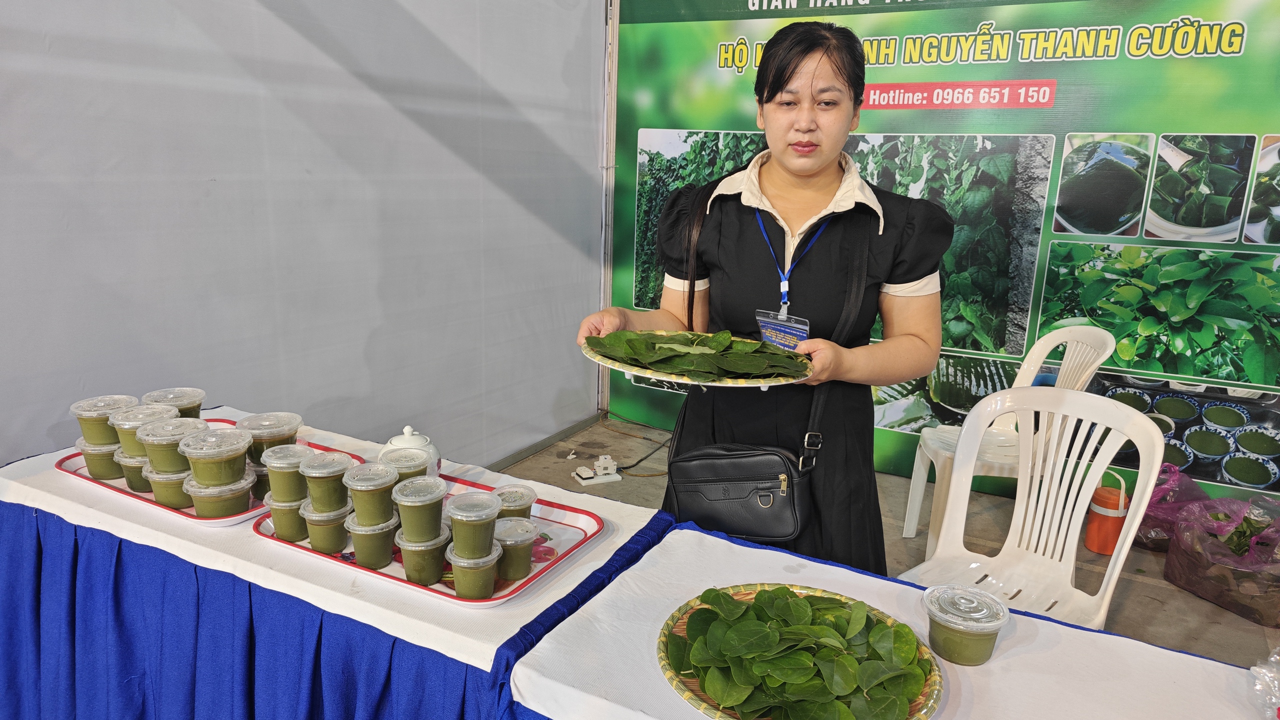 Nhiều đặc sản từ các vùng, miền hội tụ tại TP HCM- Ảnh 5. Nhiều đặc sản từ các vùng, miền hội tụ tại TP HCM- Ảnh 5.