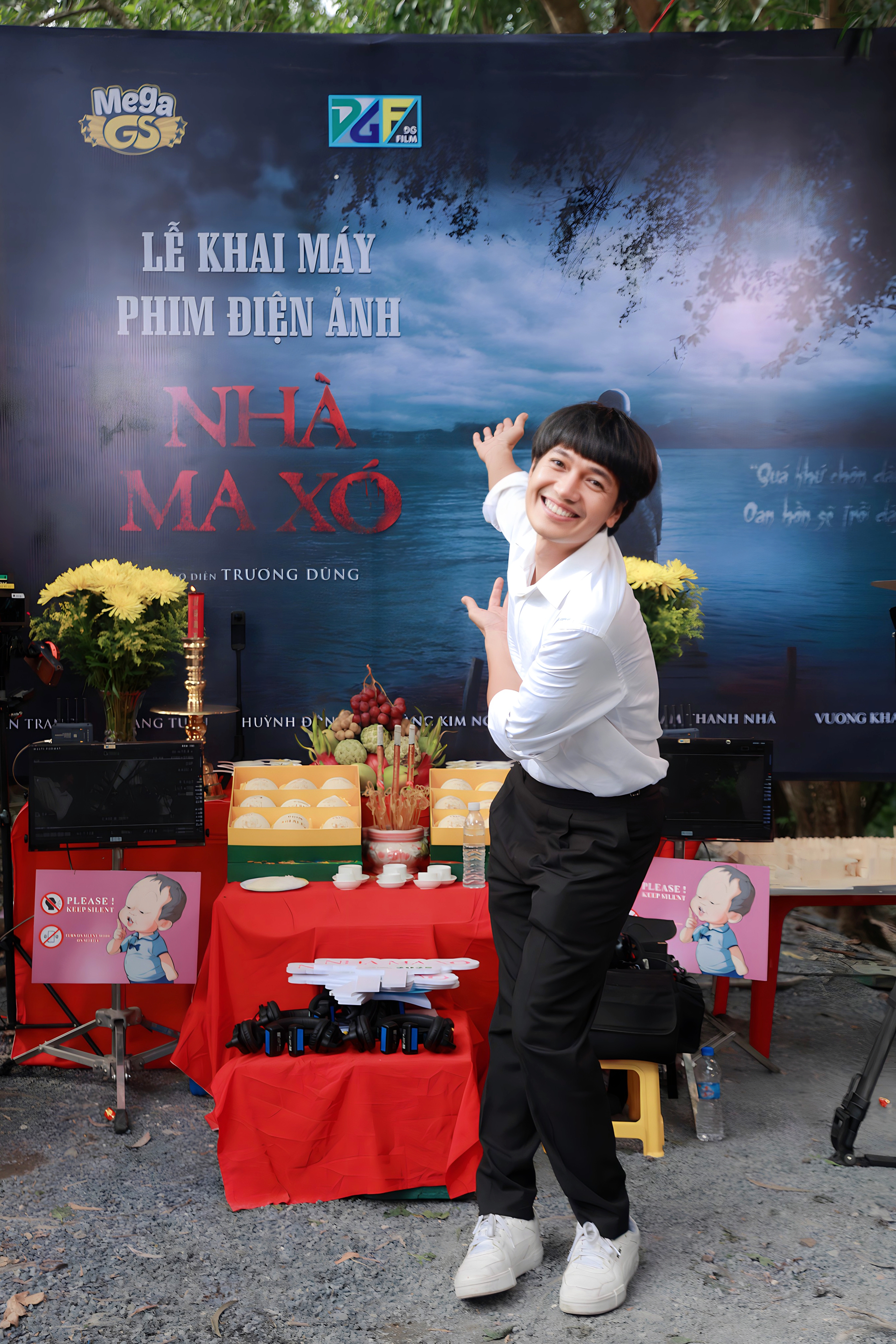 Quang Tuấn, Vân Trang tái xuất phim tâm linh- Ảnh 2. Quang Tuấn, Vân Trang tái xuất phim tâm linh- Ảnh 2.