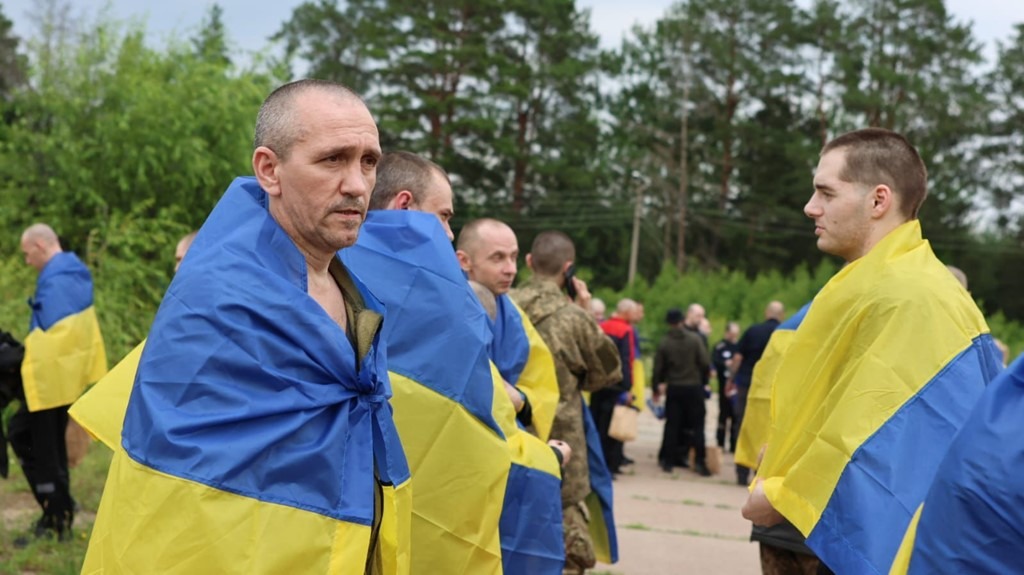 Tuyên bố bất ngờ của Điện Kremlin về chấm dứt xung đột ở Ukraine- Ảnh 4.