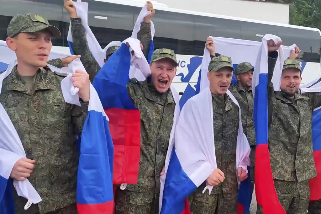 Tuyên bố bất ngờ của Điện Kremlin về chấm dứt xung đột ở Ukraine- Ảnh 1.