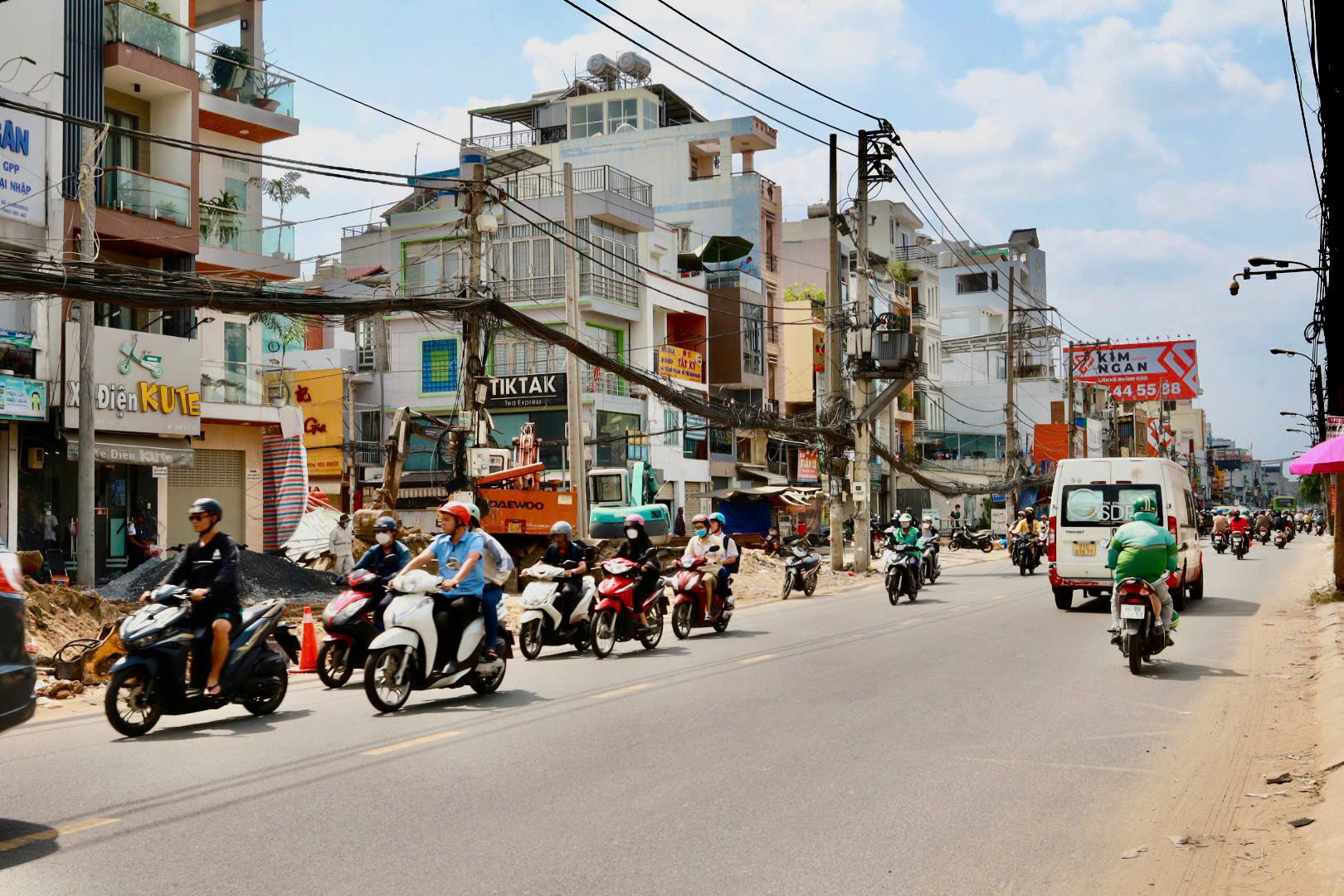 Metro số 2: Thí điểm cơ chế đặc thù, kỳ vọng lớn - Ảnh 1.