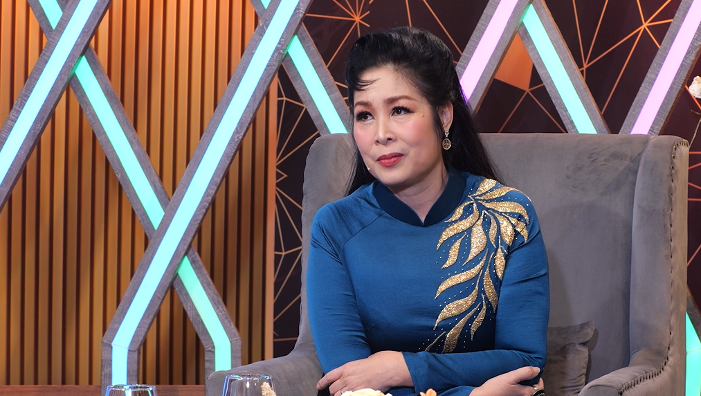 NSND Hồng Vân mừng khi con trai nối nghề - Ảnh 2.