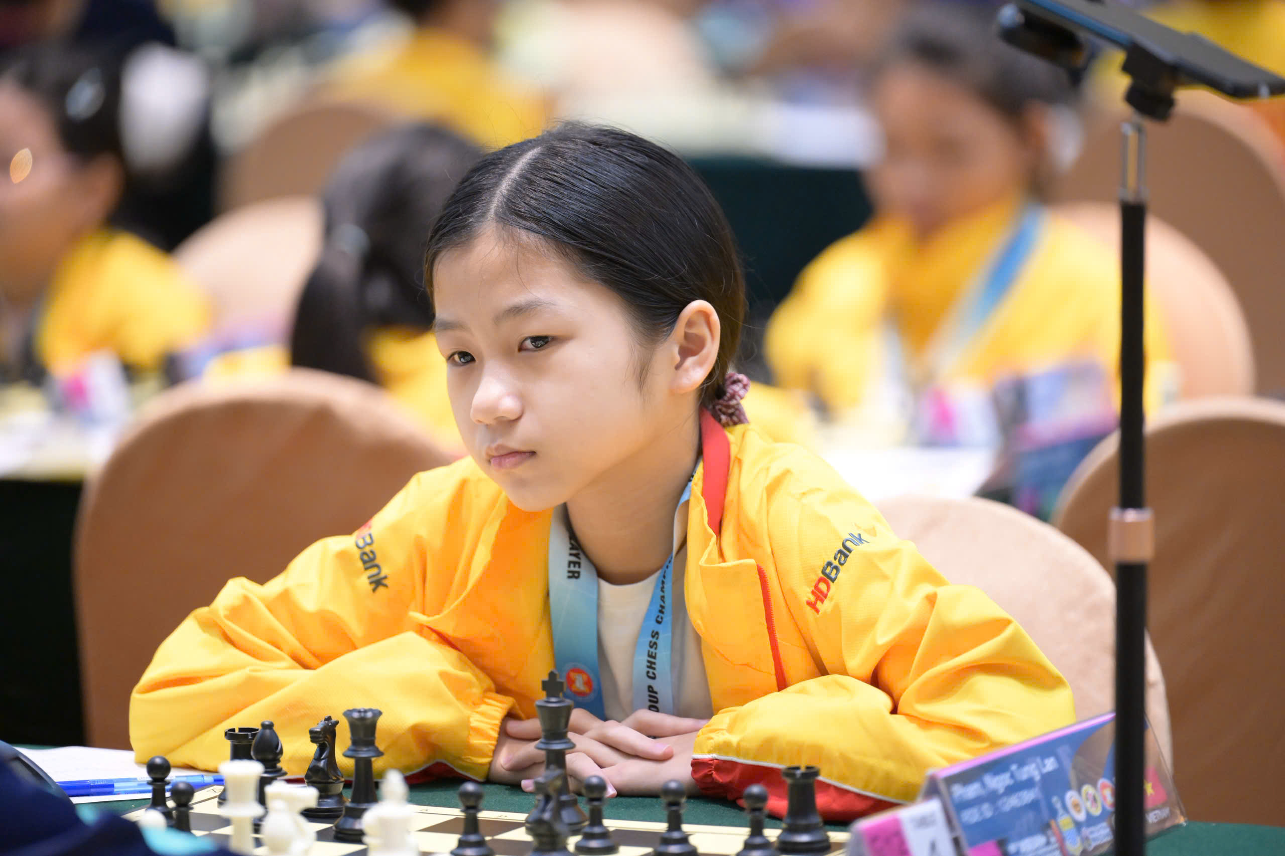 ນັກກິລາໝາກຮຸກຊາວຫວຽດນາມ ຄວ້າແຊ້ມໃຫຍ່ກຸ່ມອາຊີຕາເວັນອອກສ່ຽງໃຕ້ 2025 - ພາບ 2. Kỳ thủ trẻ Việt Nam đại thắng Giải vô địch các nhóm tuổi Đông Nam Á 2025- Ảnh 2.