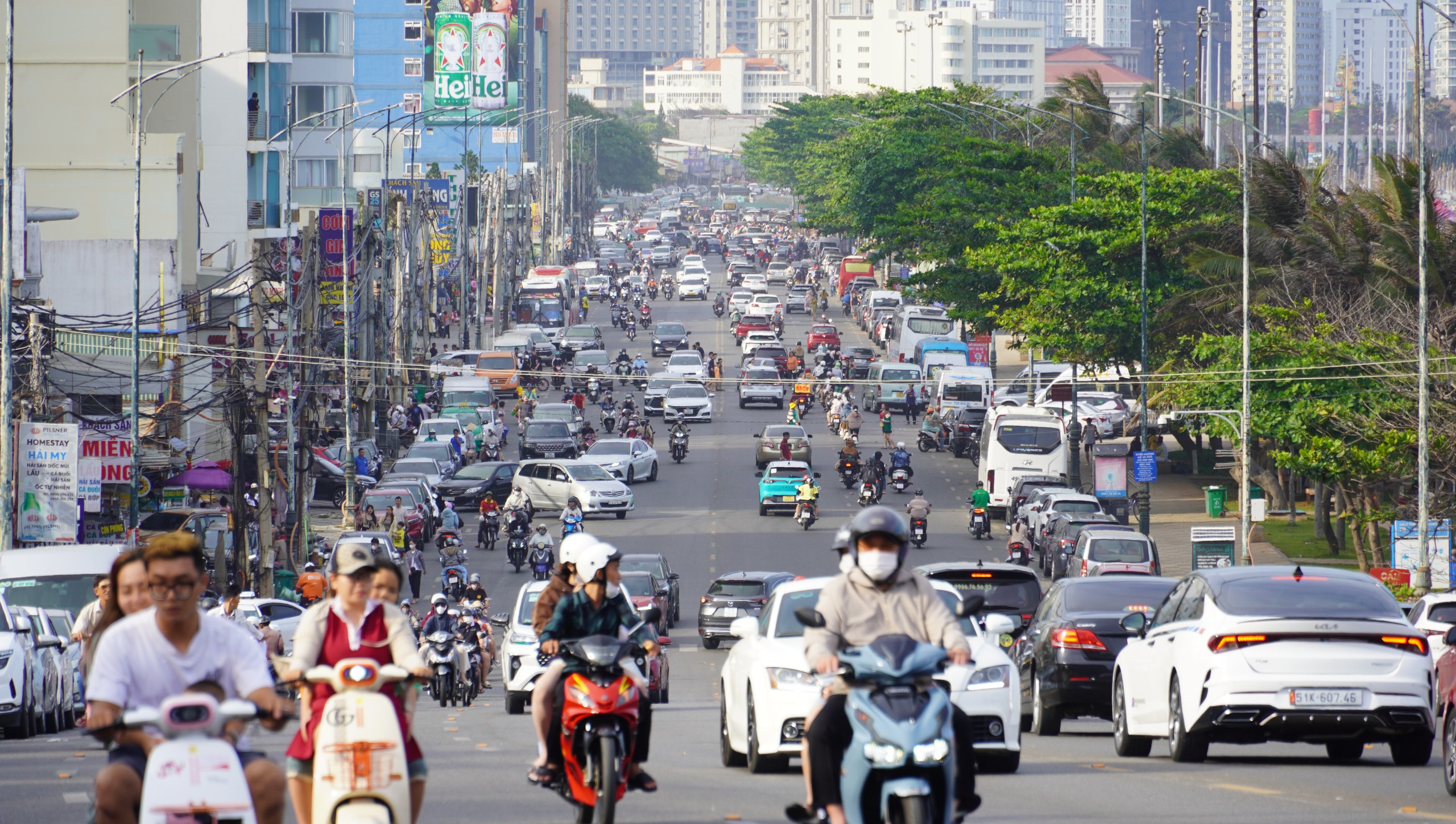 Phường Vũng Tàu, TP HCM tung "chiêu" chống ùn tắc cuối tuần- Ảnh 2. Phường Vũng Tàu, TP HCM tung "chiêu" chống ùn tắc cuối tuần- Ảnh 2.