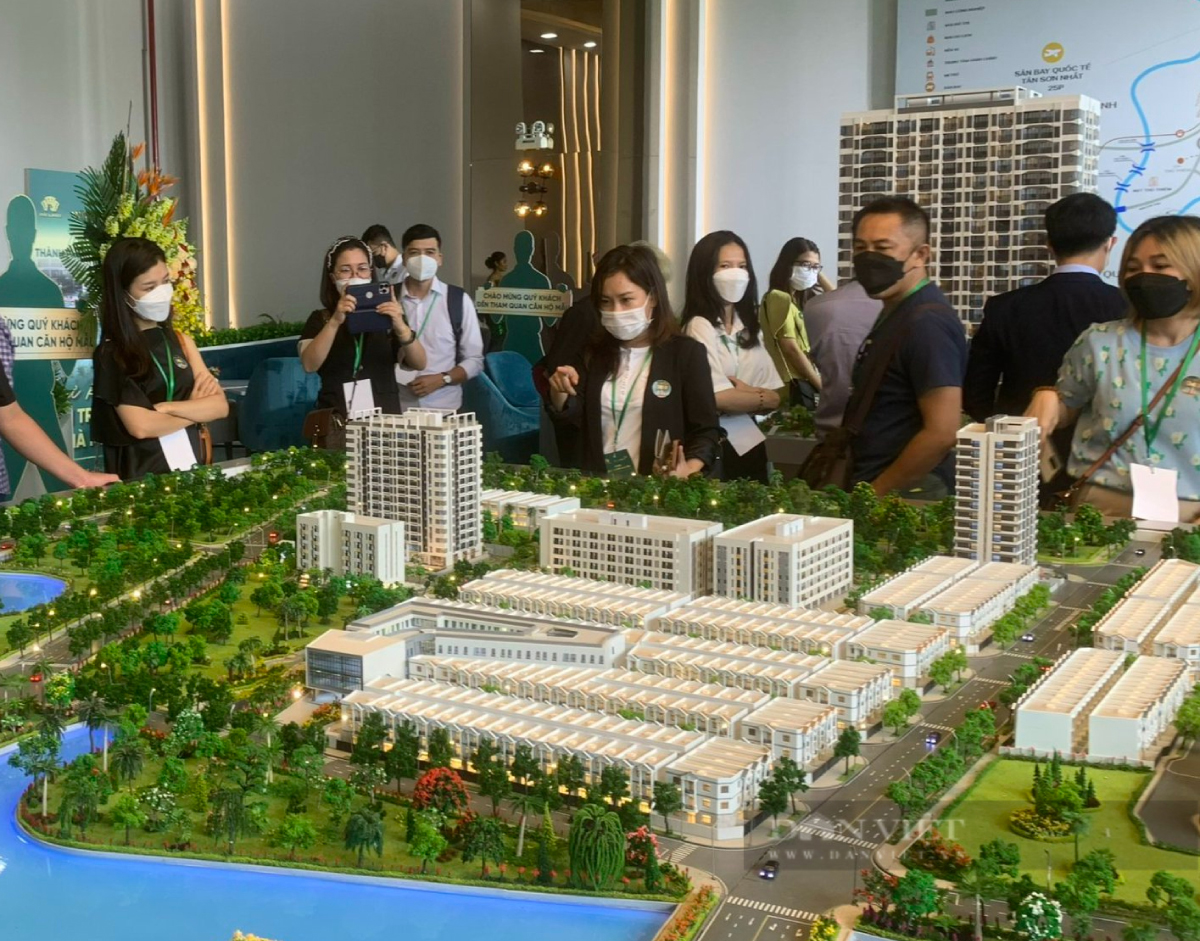 Nu se propune o cotă de impozitare de 20% pentru veniturile actuale impozabile din proprietăți imobiliare - Fotografia 1. Chưa đề xuất thuế suất 20 % cho thu nhập chịu thuế bất động sản hiện nay - Ảnh 1.