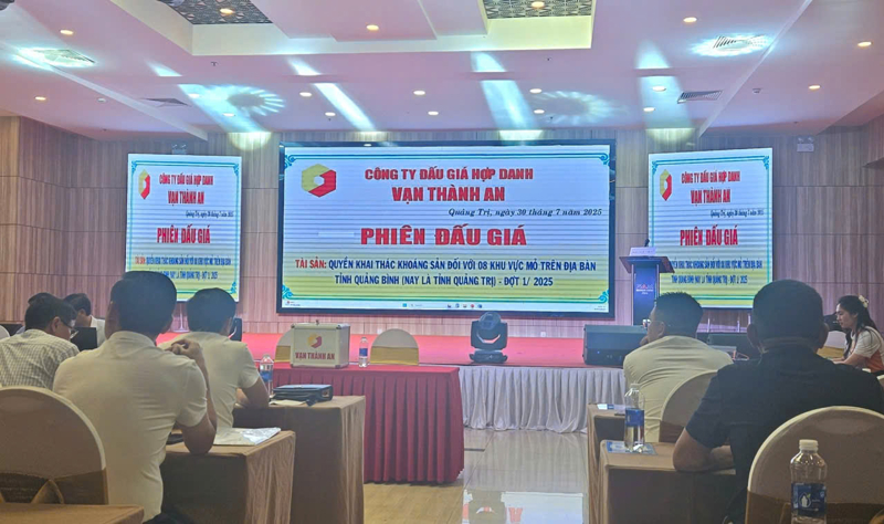 Quảng Trị: Mỏ đá chưa thăm dò, vì sao có doanh nghiệp "chốt" giá gần 500 tỉ đồng?- Ảnh 1.