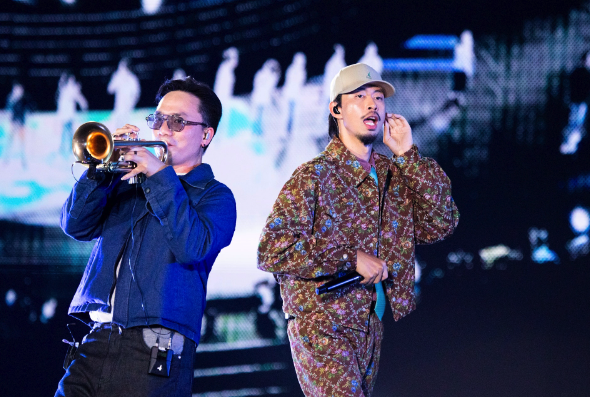 Mãn nhãn, bùng nổ cảm xúc với "V Concert - Rạng rỡ Việt Nam"- Ảnh 7. Mãn nhãn, bùng nổ cảm xúc với "V Concert - Rạng rỡ Việt Nam"- Ảnh 7.