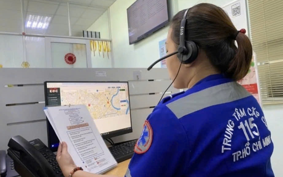 Sở Y tế TPHCM th&ocirc;ng tin vụ sản phụ sinh con tr&ecirc;n taxi khi chuyển viện - Ảnh 2.