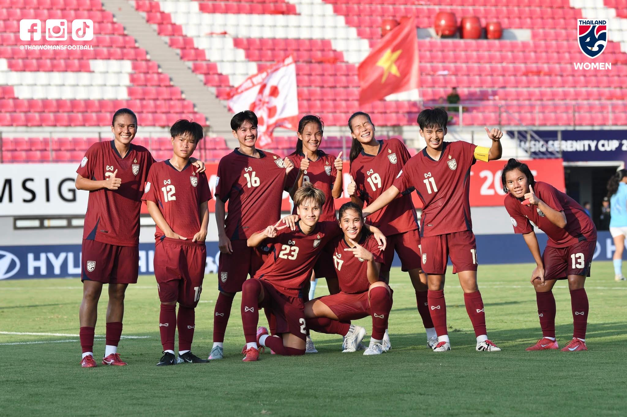 Tim Thailand bertekad meraih 3 poin melawan tim wanita Vietnam - Foto 2. Đội Thái Lan quyết tâm giành 3 điểm trước nữ Việt Nam- Ảnh 2.