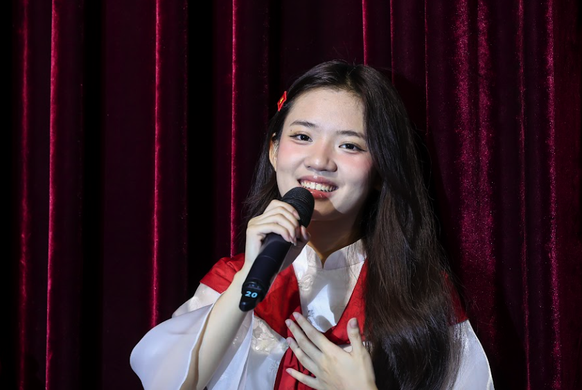 "Vút bay lên Việt Nam" truyền cảm hứng yêu nước cho tuổi trẻ- Ảnh 4. "Vút bay lên Việt Nam" truyền cảm hứng yêu nước cho tuổi trẻ- Ảnh 4.