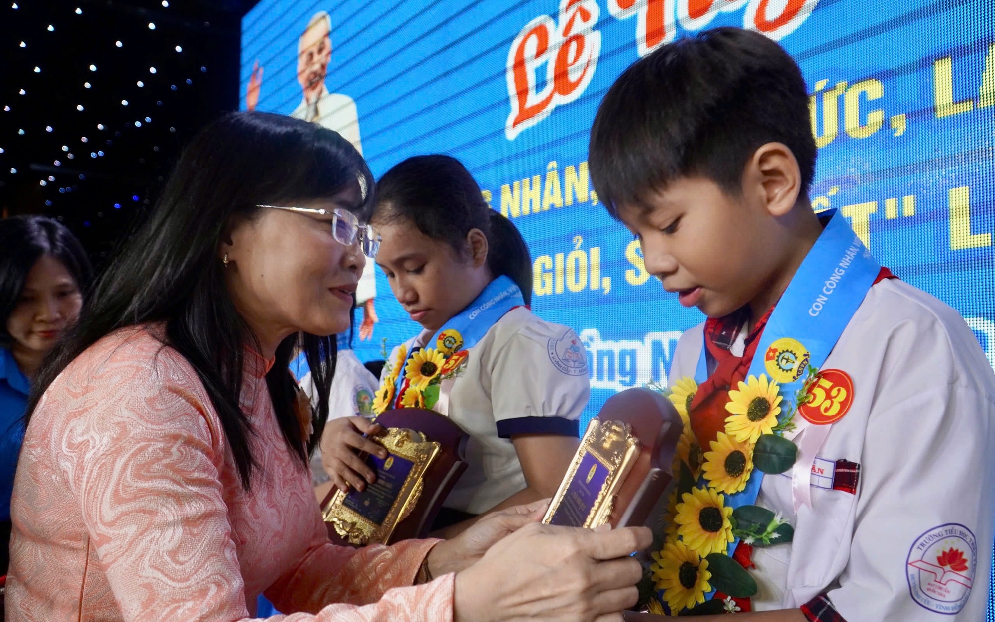 &Ocirc;ng Nguyễn Quốc Dũng tiếp tục giữ chức Chủ tịch Li&ecirc;n đo&agrave;n Lao động tỉnh Đồng Nai - Ảnh 3.