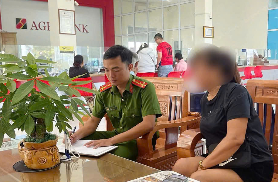 Da Nang: När en kvinna gick med i en  Đà Nẵng: Tham gia