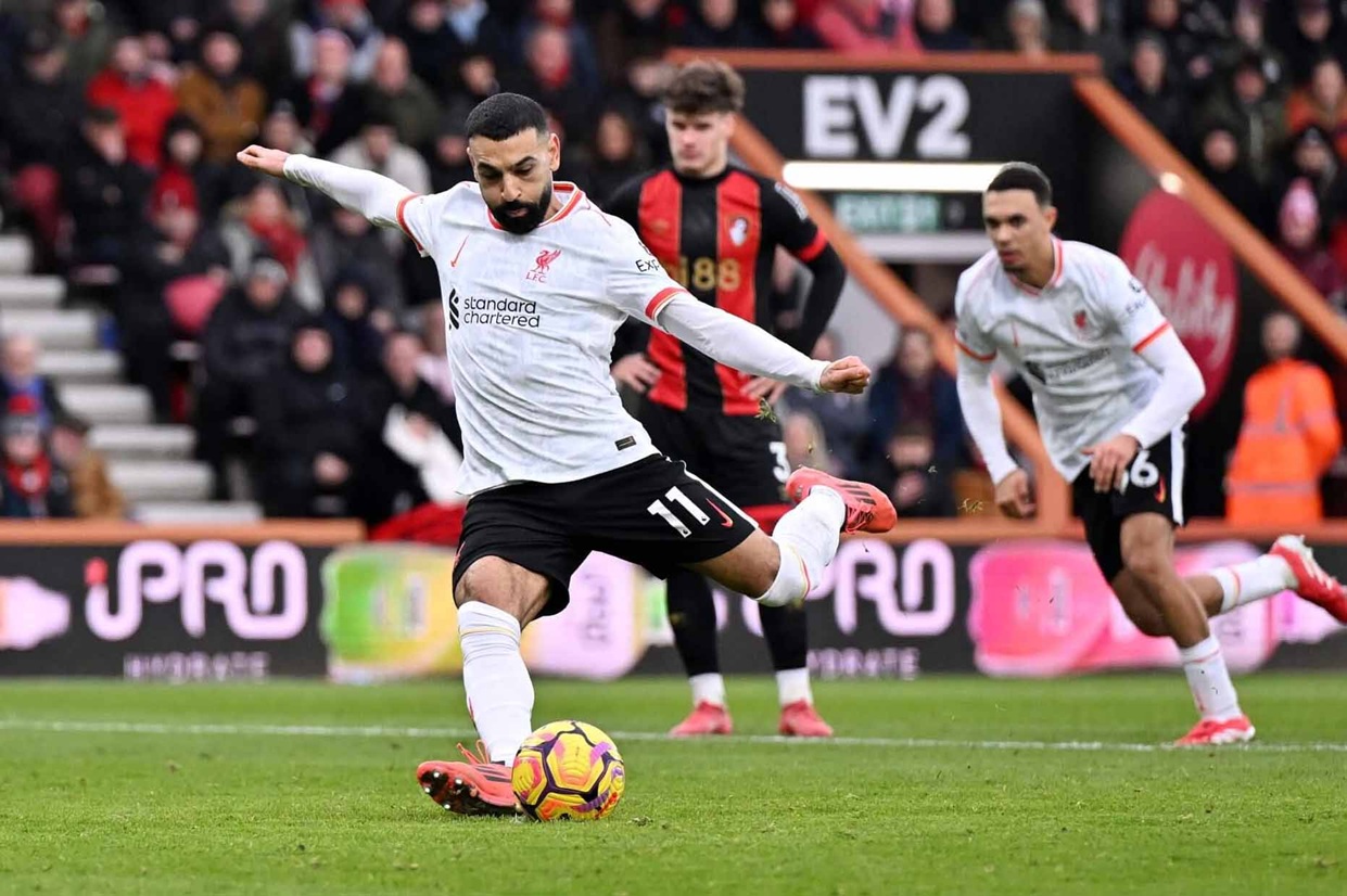 Прогноз счета матча Ливерпуль - Борнмут: Огненный шторм на Энфилде - Фото 1. Soi tỉ số trận Liverpool - Bournemouth: Bão lửa ở Anfield- Ảnh 1.