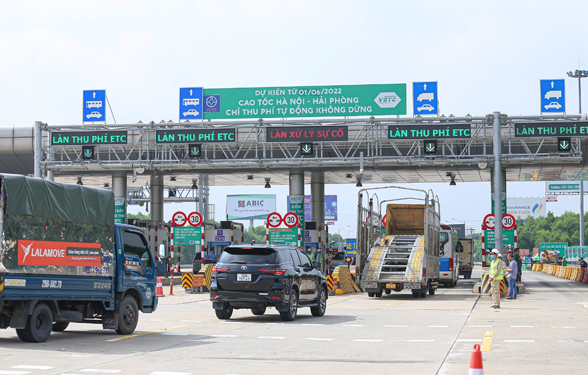 Gấp rút chuyển đổi tài khoản giao thông- Ảnh 1.