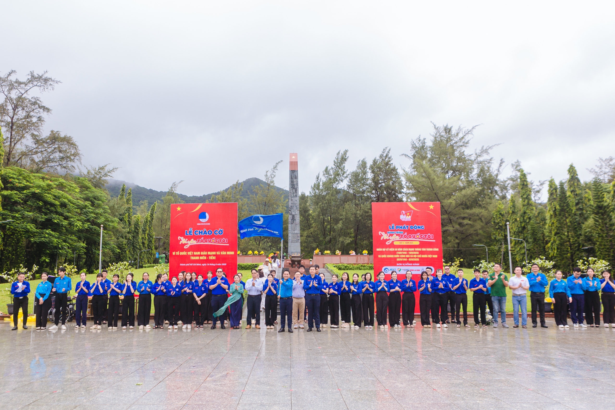 Hoa hậu Lương Thuỳ Linh, Đoàn Thiên Ân cùng tuổi trẻ TP HCM lan toả hành trình “Tôi yêu Tổ quốc tôi"- Ảnh 17.