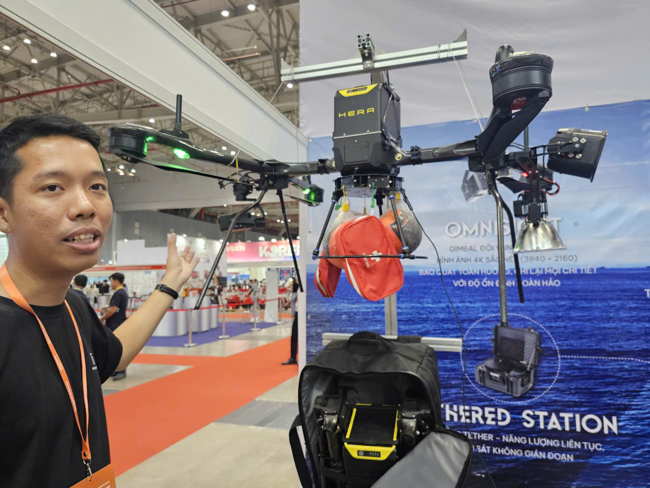 Több milliárd vietnami dong értékű drón közeli felvétele - 10. kép Cận cảnh UAV trị giá hàng tỉ đồng do Việt Nam chế tạo- Ảnh 10.