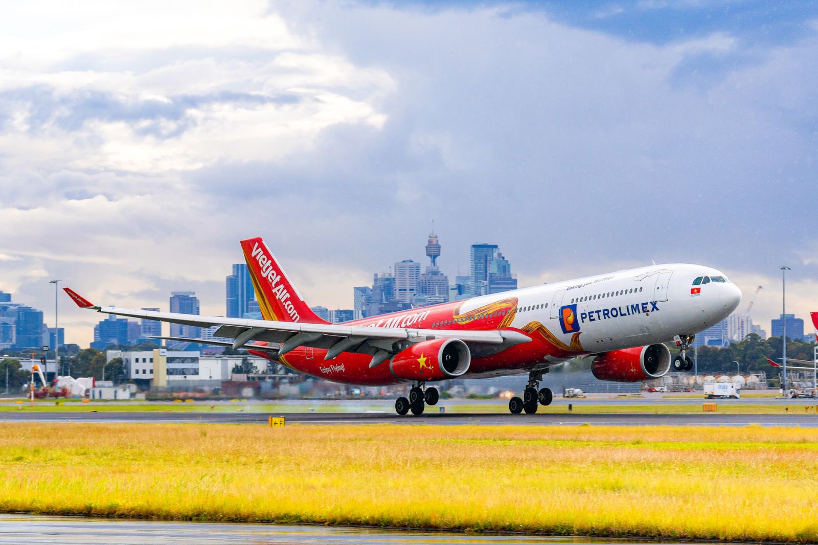 Đặt vé Vietjet ngay để tận hưởng chuyến bay 0 đồng- Ảnh 1. Đặt vé Vietjet ngay để tận hưởng chuyến bay 0 đồng- Ảnh 1.