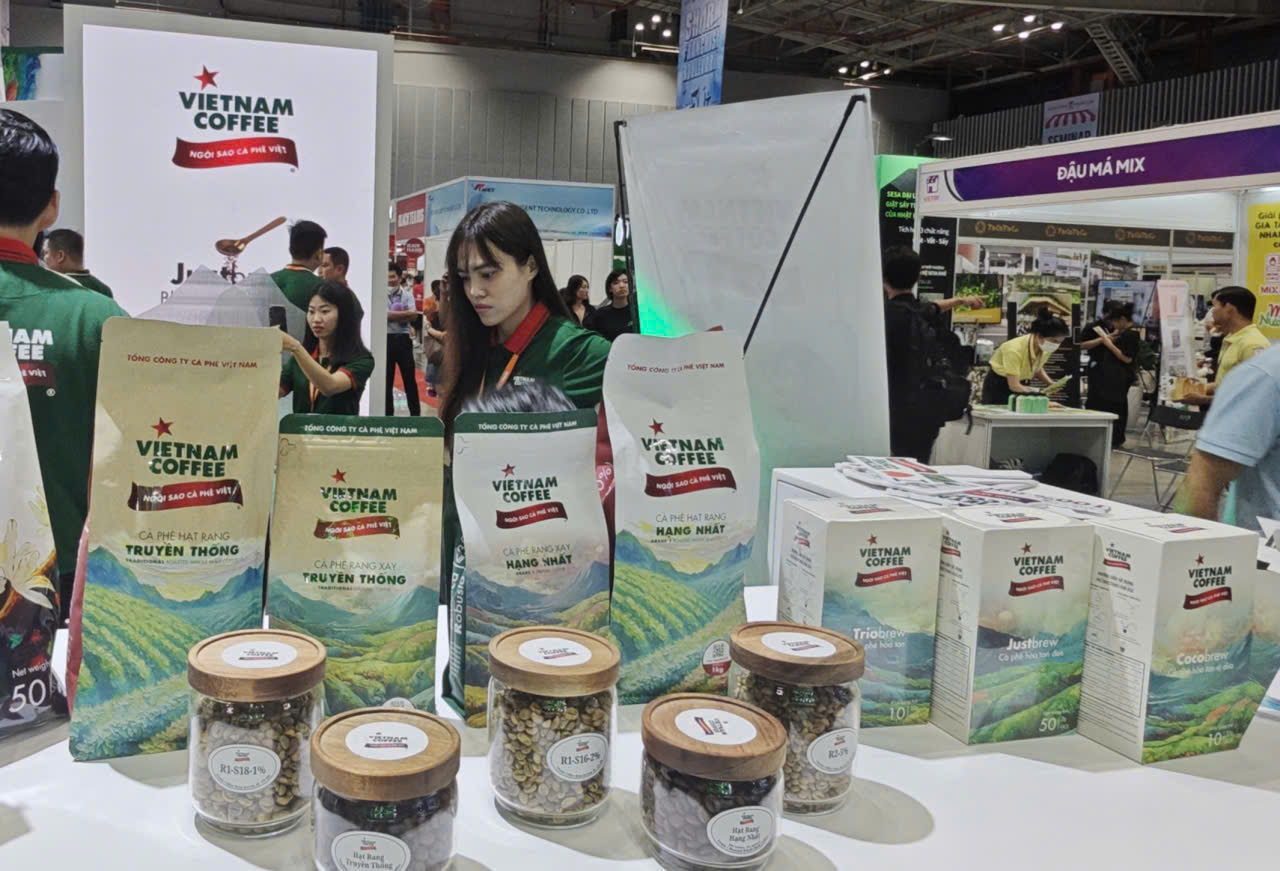 Giá cà phê hôm nay 19-8: Robusta đi lùi, thị trường Trung Quốc ra sao?- Ảnh 3.