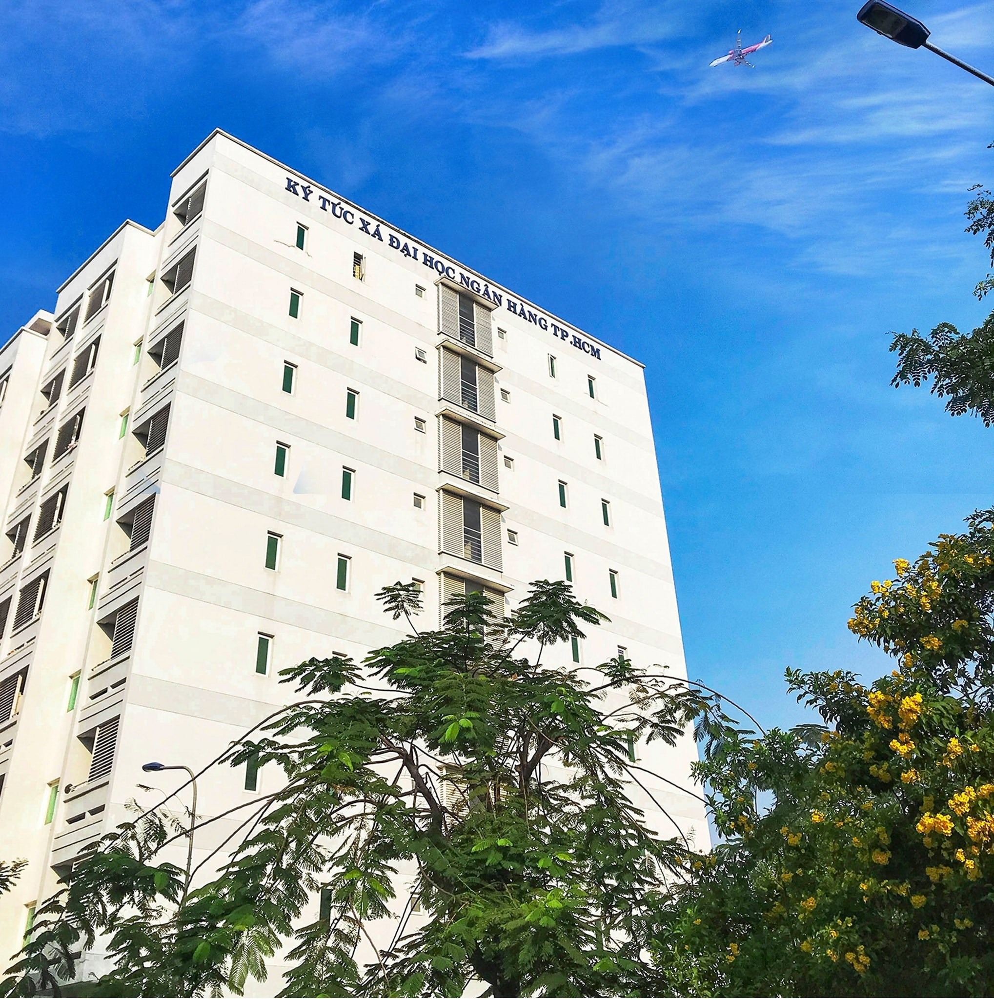 Trường ĐH tập huấn cộng tác viên, tìm kiếm nhà trọ an toàn cho sinh viên - Ảnh 3.