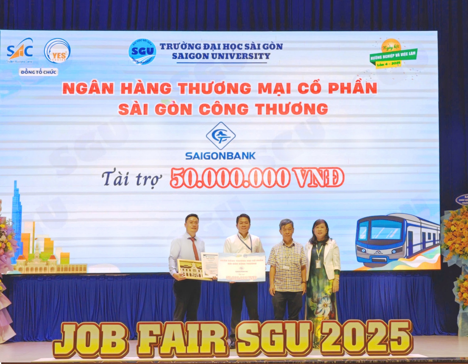 SAIGONBANK đồng hành cùng Ngày hội Việc Làm Đại học Sài Gòn 2025 với vai trò Nhà tài trợ Vàng- Ảnh 1. SAIGONBANK đồng hành cùng Ngày hội Việc Làm Đại học Sài Gòn 2025 với vai trò Nhà tài trợ Vàng- Ảnh 1.