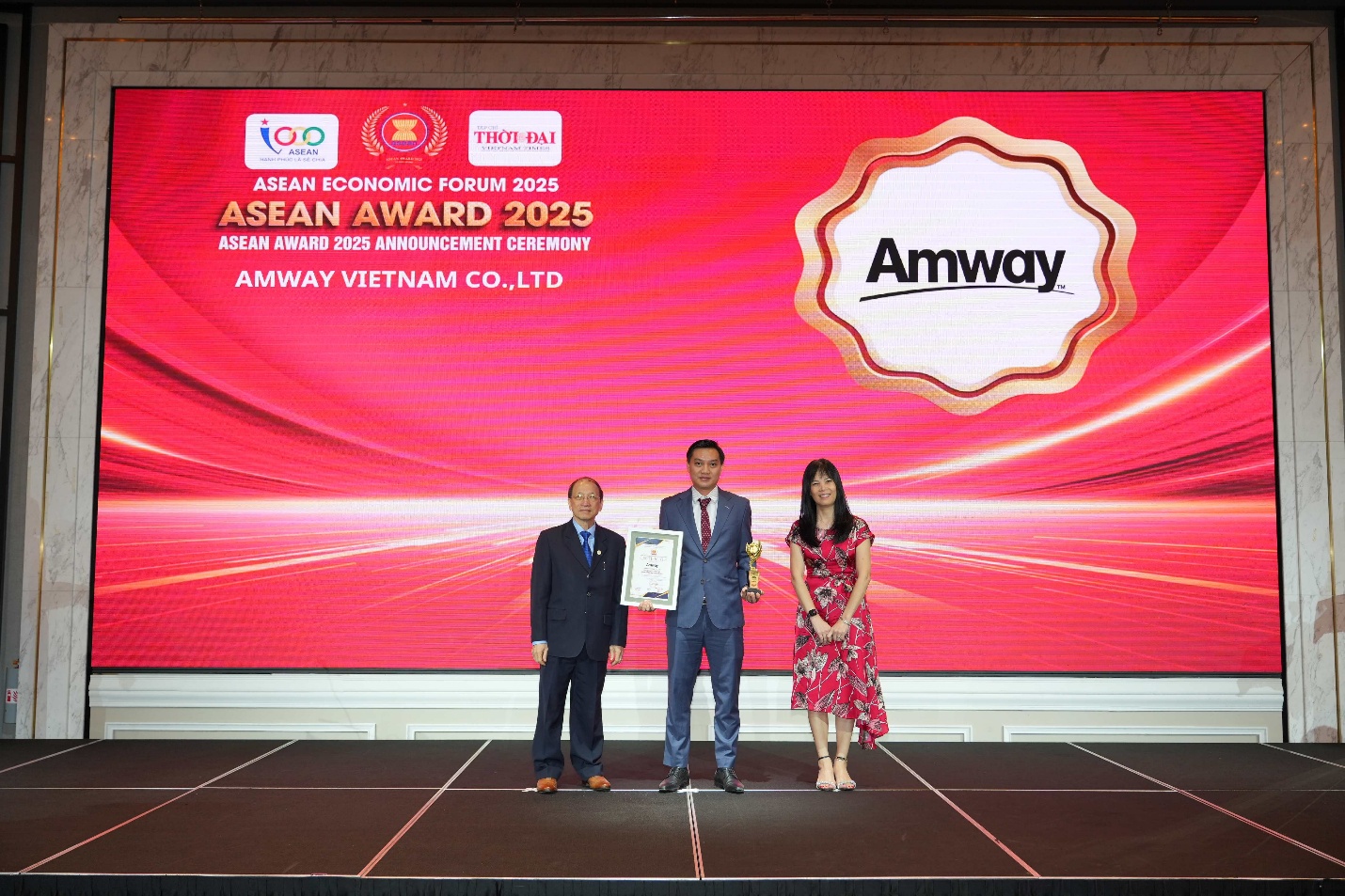 Amway Việt Nam khẳng định uy tín và vị thế dẫn đầu trong Top 5 doanh nghiệp tiêu biểu ASEAN- Ảnh 1. Amway Việt Nam khẳng định uy tín và vị thế dẫn đầu trong Top 5 doanh nghiệp tiêu biểu ASEAN- Ảnh 1.