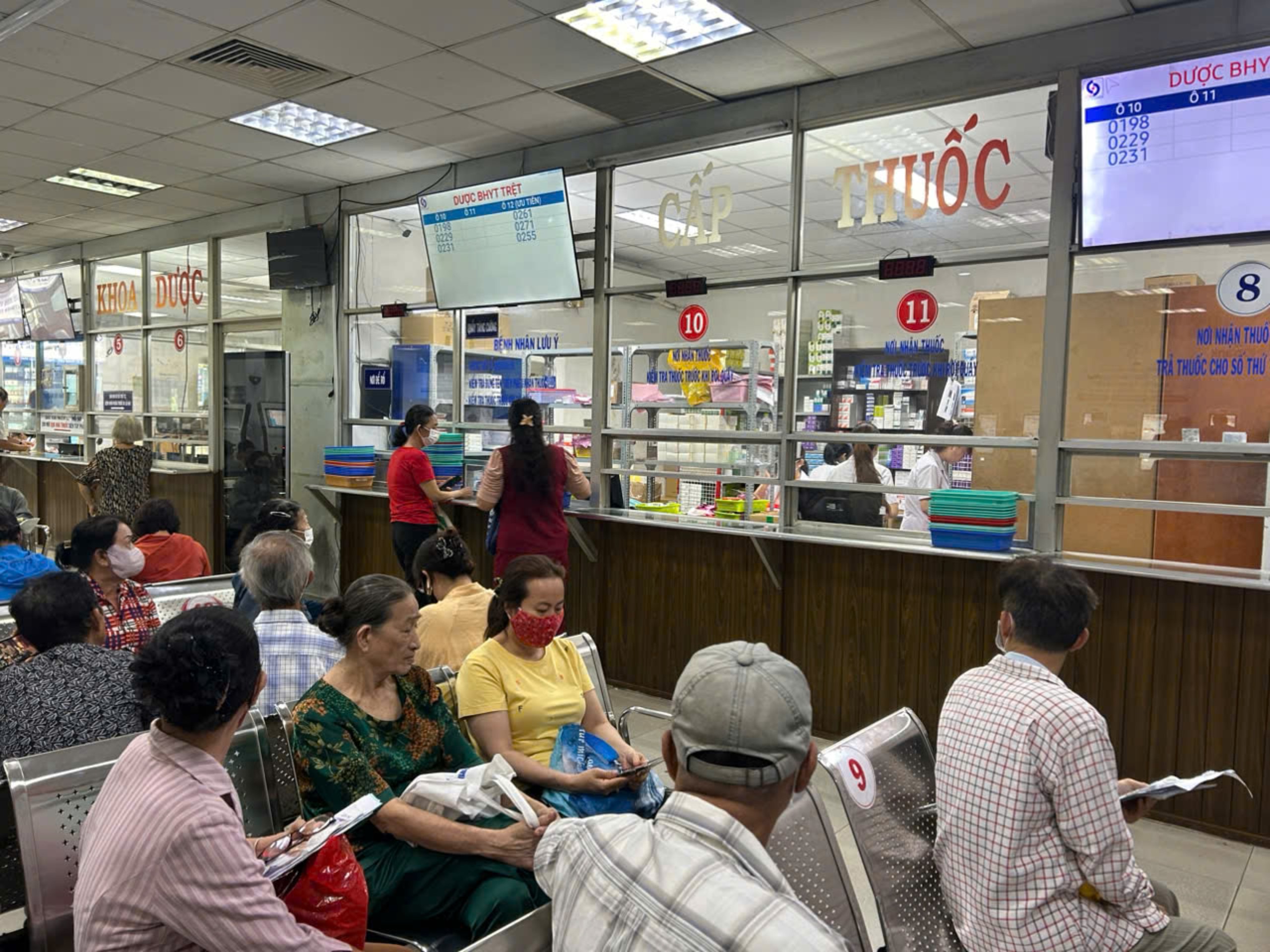 Những bệnh được nghỉ ốm đau dài ngày mới nhất - Ảnh 2.