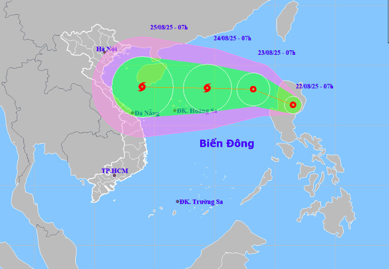Hình thành áp thấp nhiệt đới sát Biển Đông, dự báo mạnh lên thành bão- Ảnh 1.