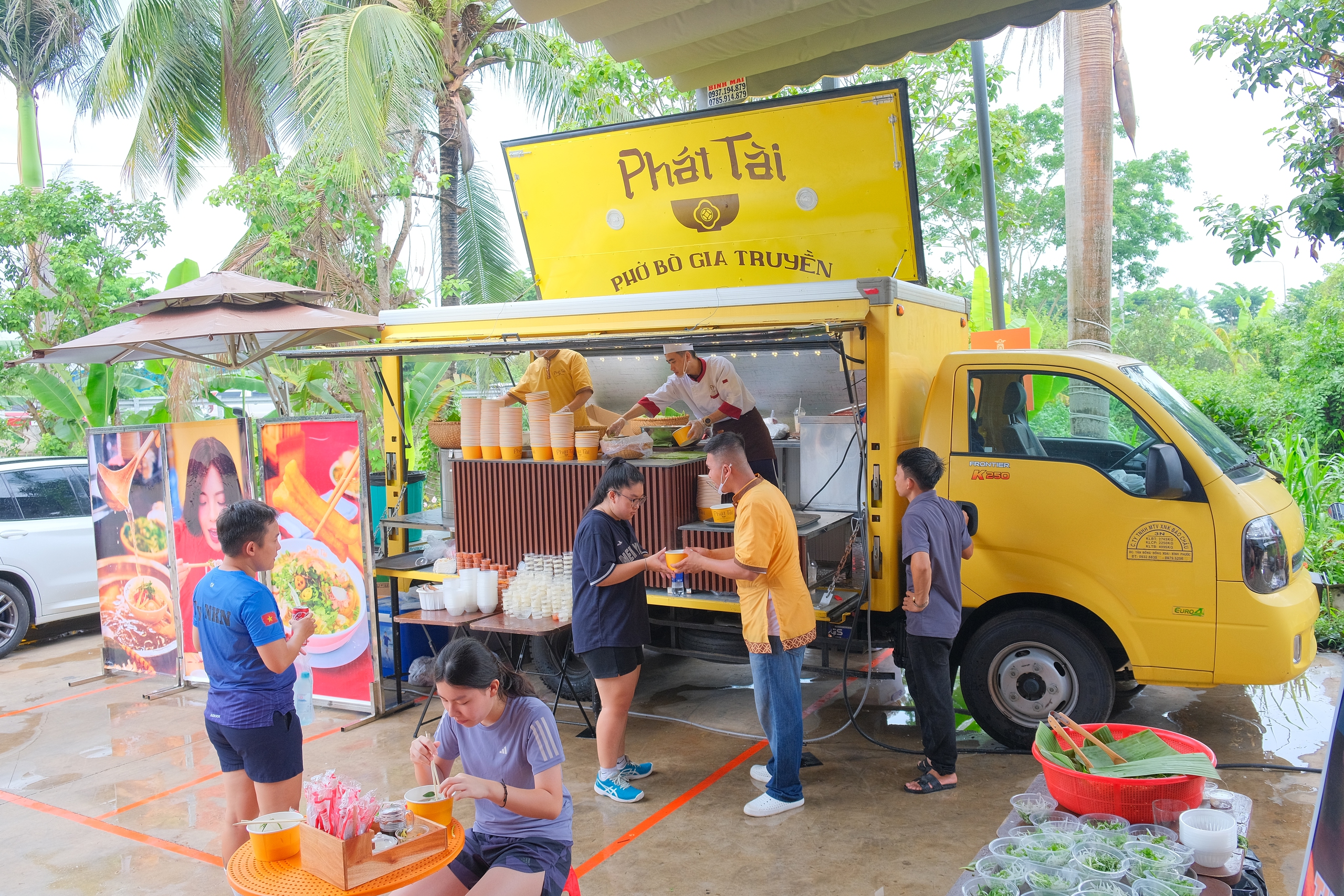 Ngày hội sợi gạo Việt 2025: Khám phá món ngon từ bún tại TP HCM - Ảnh 3. Ngày hội sợi gạo Việt 2025: Khám phá món ngon từ bún tại TP HCM - Ảnh 3.