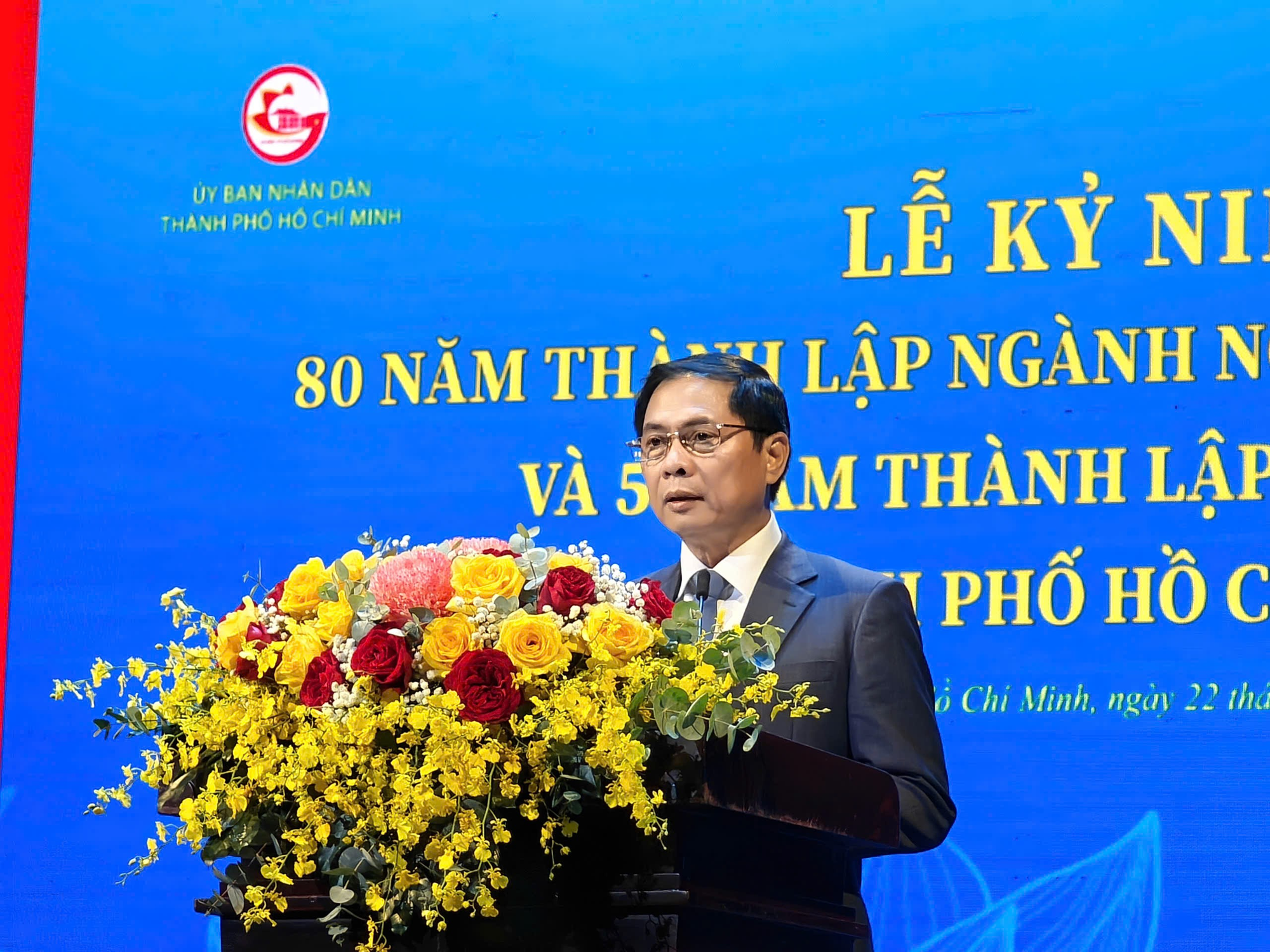 TP HCM: 50 năm đối ngoại, kết nối thế giới, vươn tầm tương lai- Ảnh 1. TP HCM: 50 năm đối ngoại, kết nối thế giới, vươn tầm tương lai- Ảnh 1.