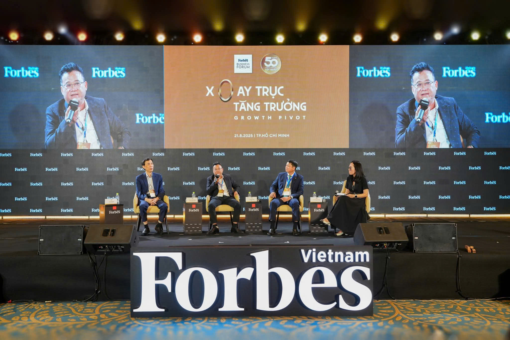 VRG vào Top 25 thương hiệu dẫn đầu năm 2024 của Forbes Vietnam - Ảnh 2. VRG vào Top 25 thương hiệu dẫn đầu năm 2024 của Forbes Vietnam - Ảnh 2.