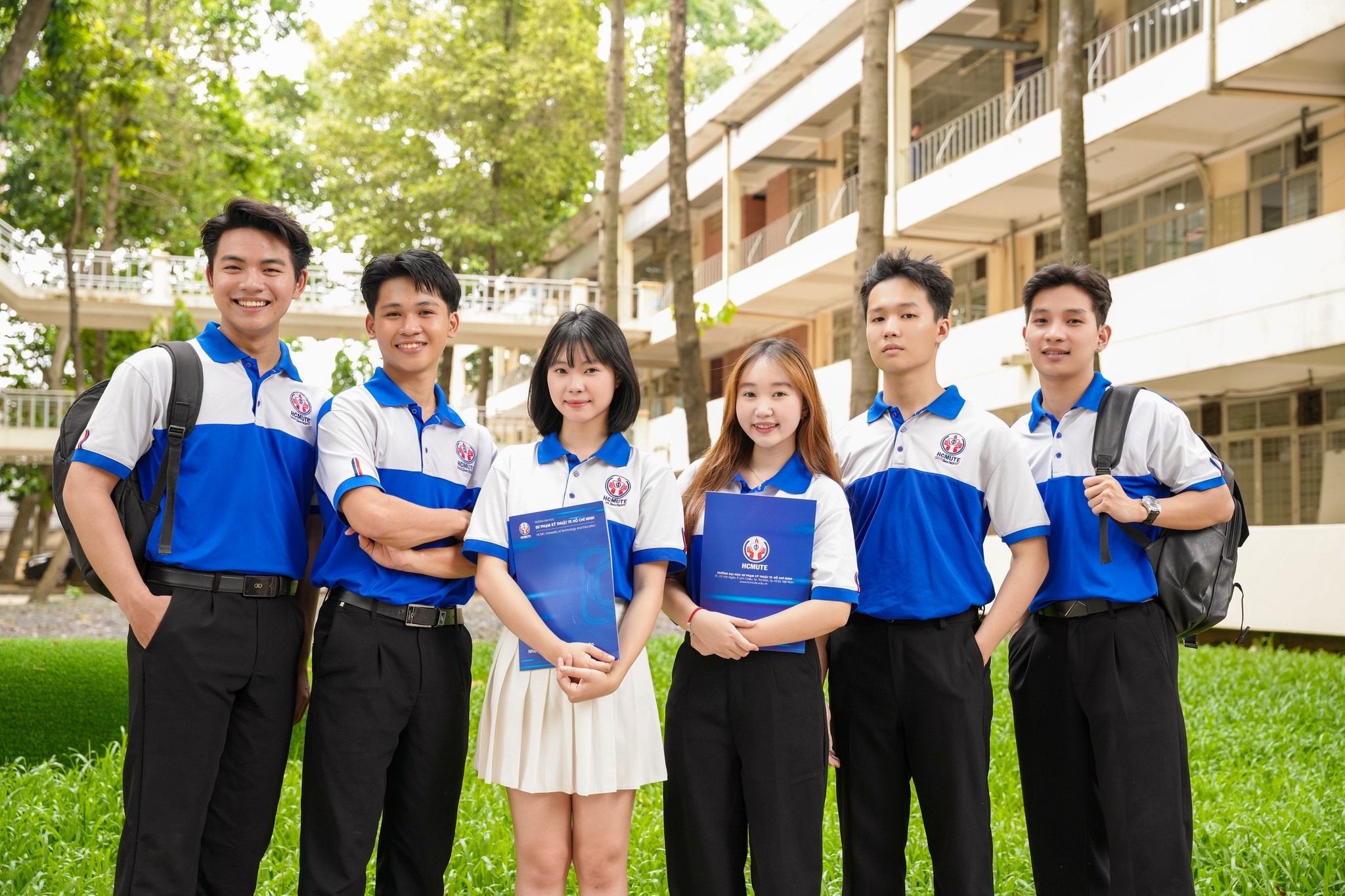 Η μέση βαθμολογία αναφοράς του Τεχνολογικού Πανεπιστημίου είναι πάνω από 26 μονάδες - Φωτογραφία 1. Điểm chuẩn trung bình Trường ĐH Sư phạm Kỹ thuật trên 26 điểm- Ảnh 1.