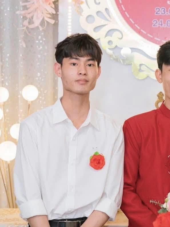 Vụ mất tích bí ẩn ở Đà Nẵng: Gia đình tiếp tục "cầu cứu" sau 4 tháng không tin tức- Ảnh 2. Vụ mất tích bí ẩn ở Đà Nẵng: Gia đình tiếp tục "cầu cứu" sau 4 tháng không tin tức- Ảnh 2.