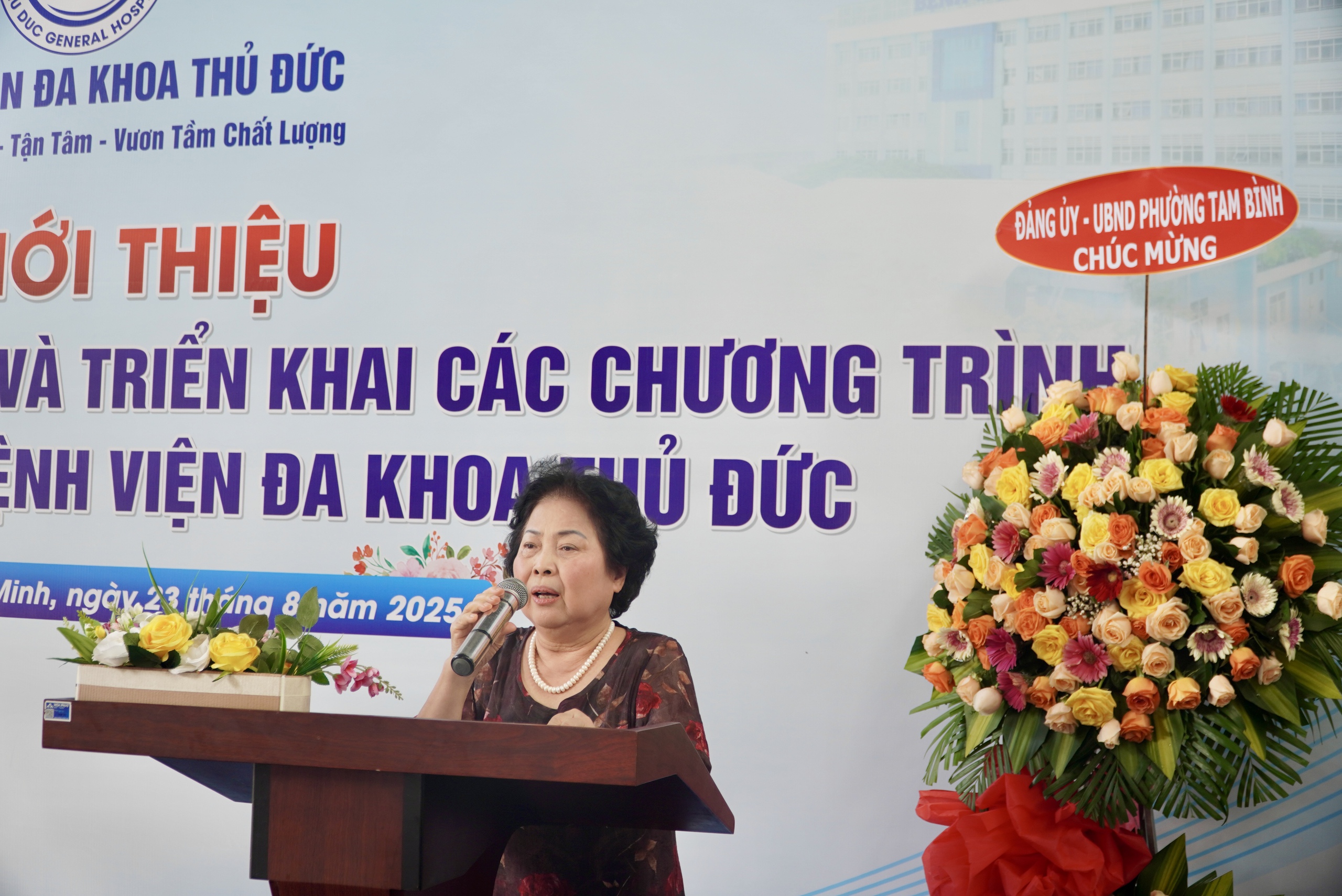 Bệnh viện Đa khoa Thủ Đức làm điều khiến nhiều người “bất ngờ” trong sáng 23-8- Ảnh 2.