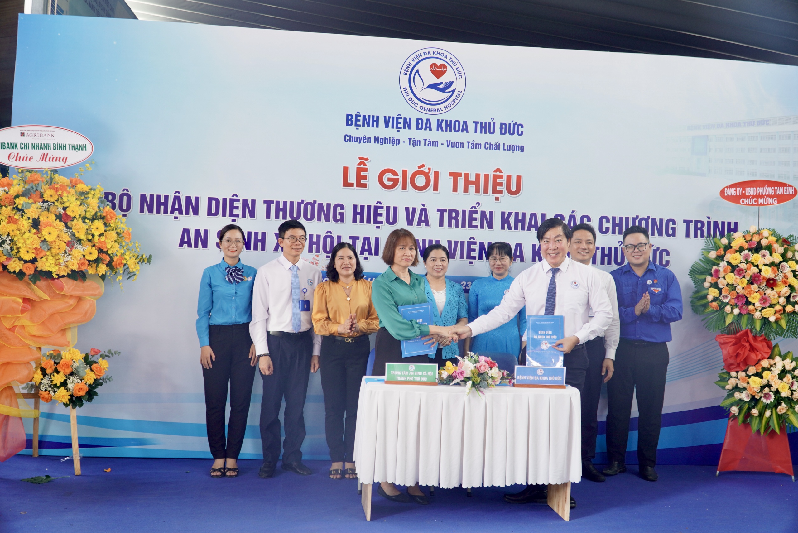 Bệnh viện Đa khoa Thủ Đức làm điều khiến nhiều người “bất ngờ” trong sáng 23-8- Ảnh 8.