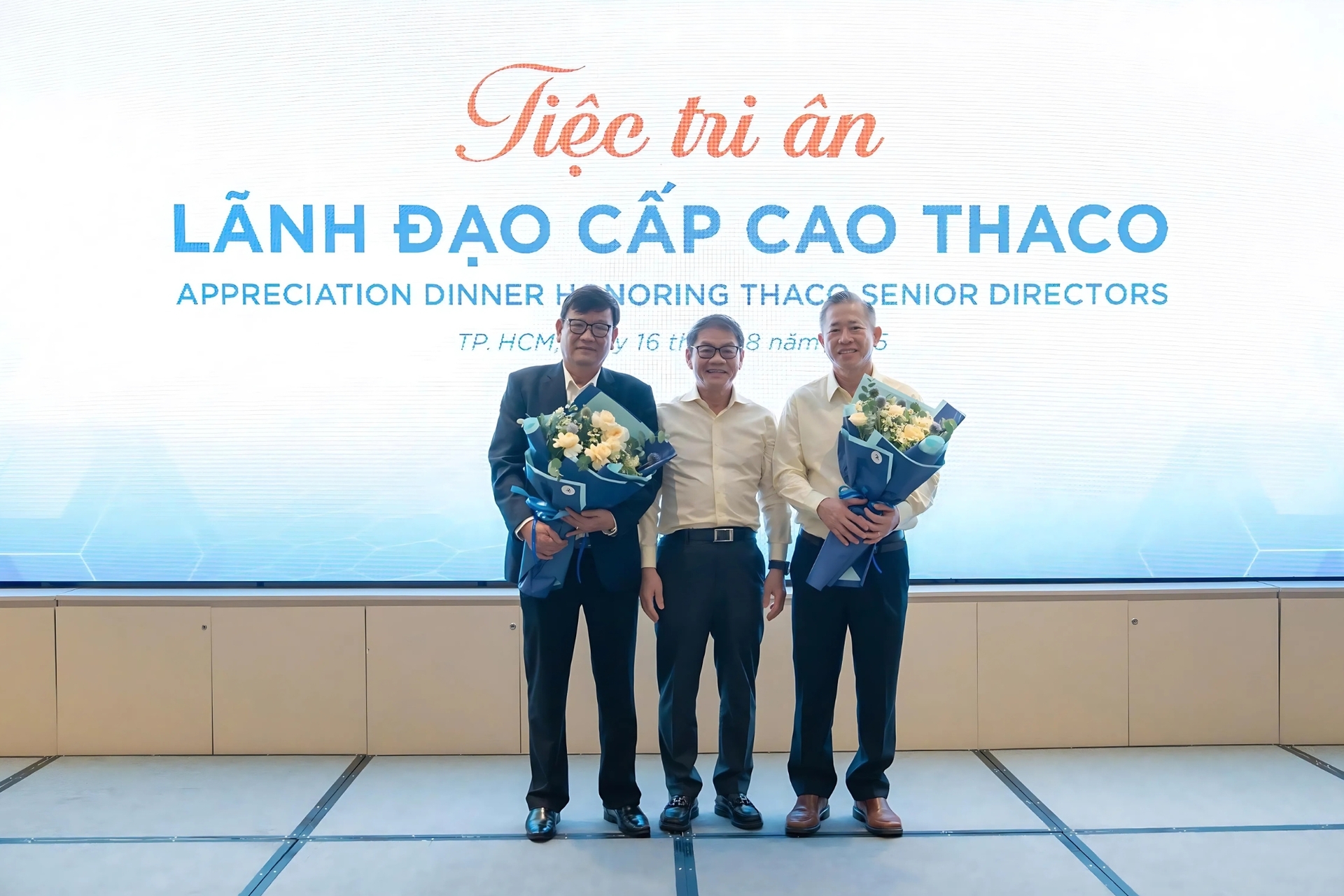 Tỉ phú Trần Bá Dương nhắn gửi cán bộ THACO về tái cấu trúc nhân sự - Ảnh 2. Tỉ phú Trần Bá Dương nhắn gửi cán bộ THACO về tái cấu trúc nhân sự - Ảnh 2.