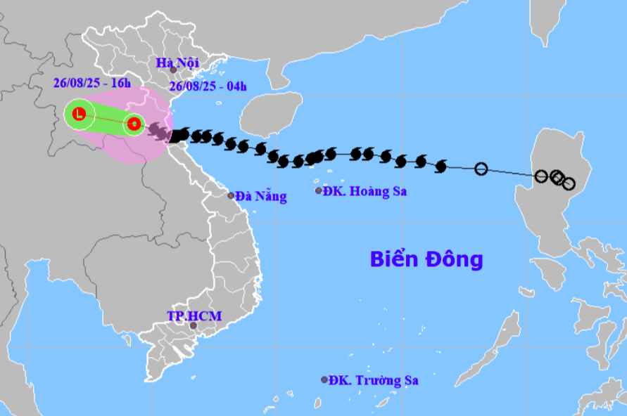 Bão số 5 suy yếu thành áp thấp nhiệt đới, mưa lớn tiếp diễn ở nhiều địa phương 
- Ảnh 1.