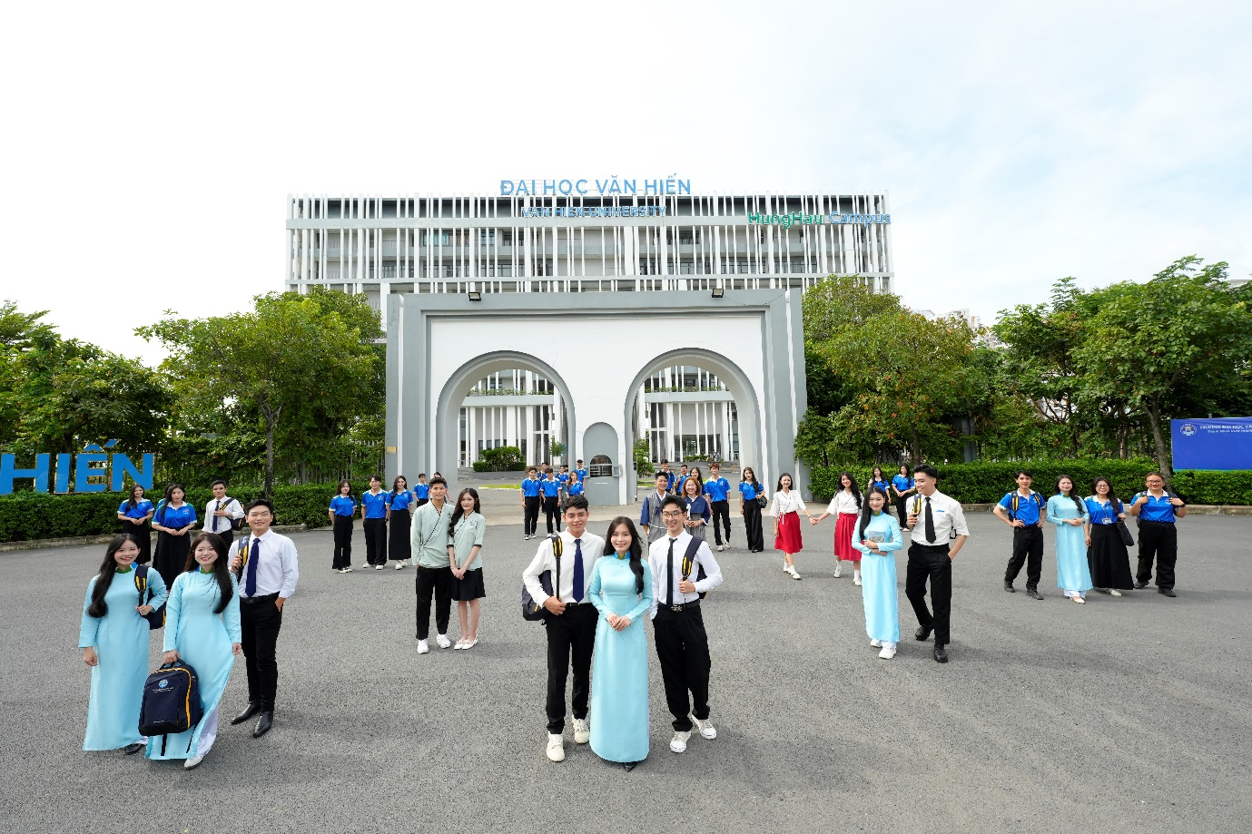 Trường Đại học Văn Hiến hỗ trợ 50% học phí học kỳ 1 cho tân sinh viên trúng tuyển- Ảnh 3. Trường Đại học Văn Hiến hỗ trợ 50% học phí học kỳ 1 cho tân sinh viên trúng tuyển- Ảnh 3.