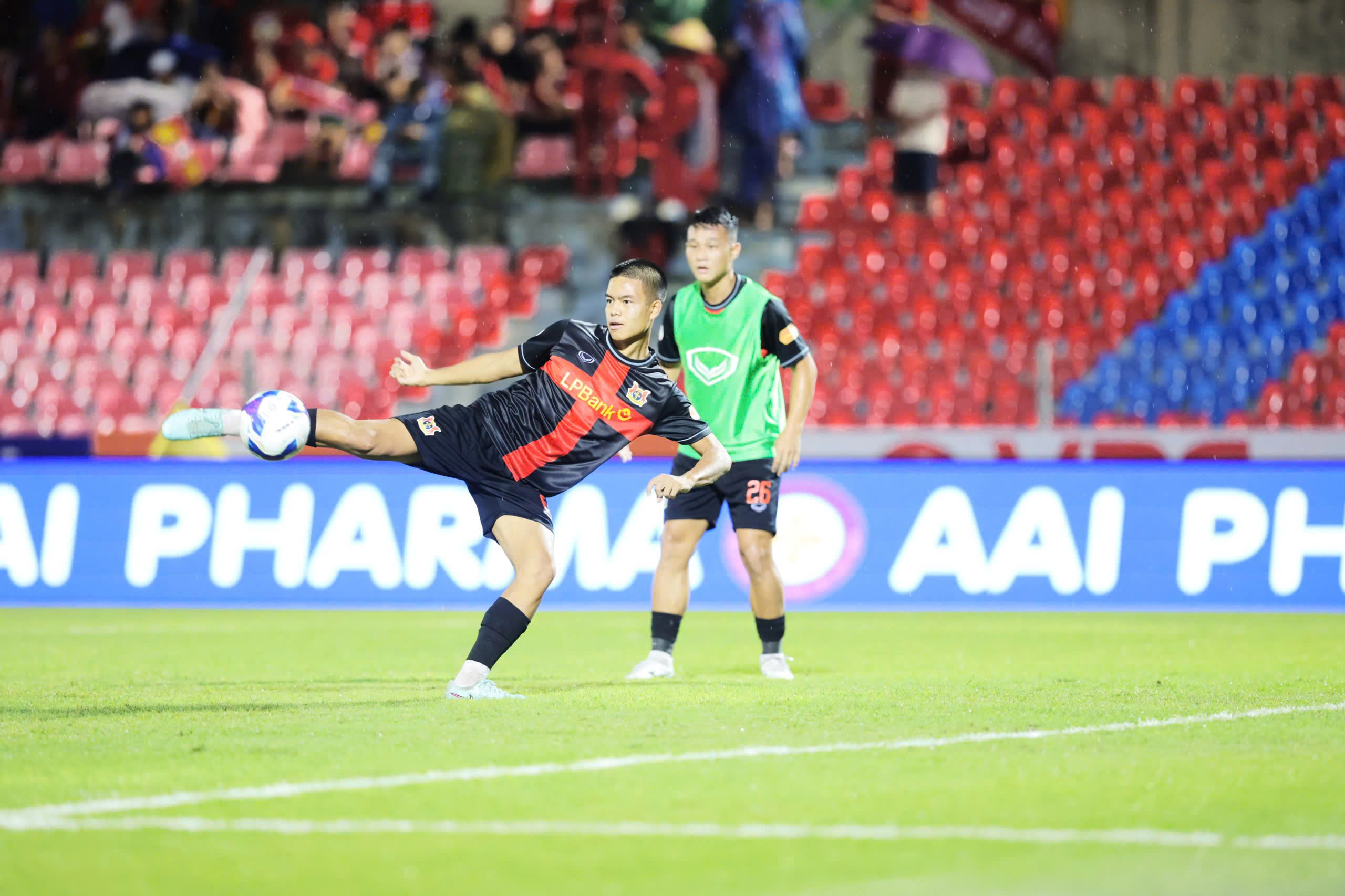 海外在住ベトナム人選手チュン・グエン・ドが初めてベトナムU23代表チームに加入 - 写真1。 Cầu thủ Việt kiều Chung Nguyen Do lần đầu lên tuyển U23 Việt Nam- Ảnh 1.