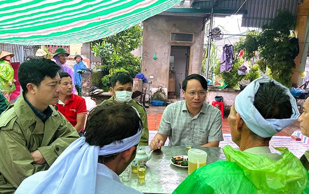 3 người bị điện giật tử vong trong mưa bão số 5 - Ảnh 1.
