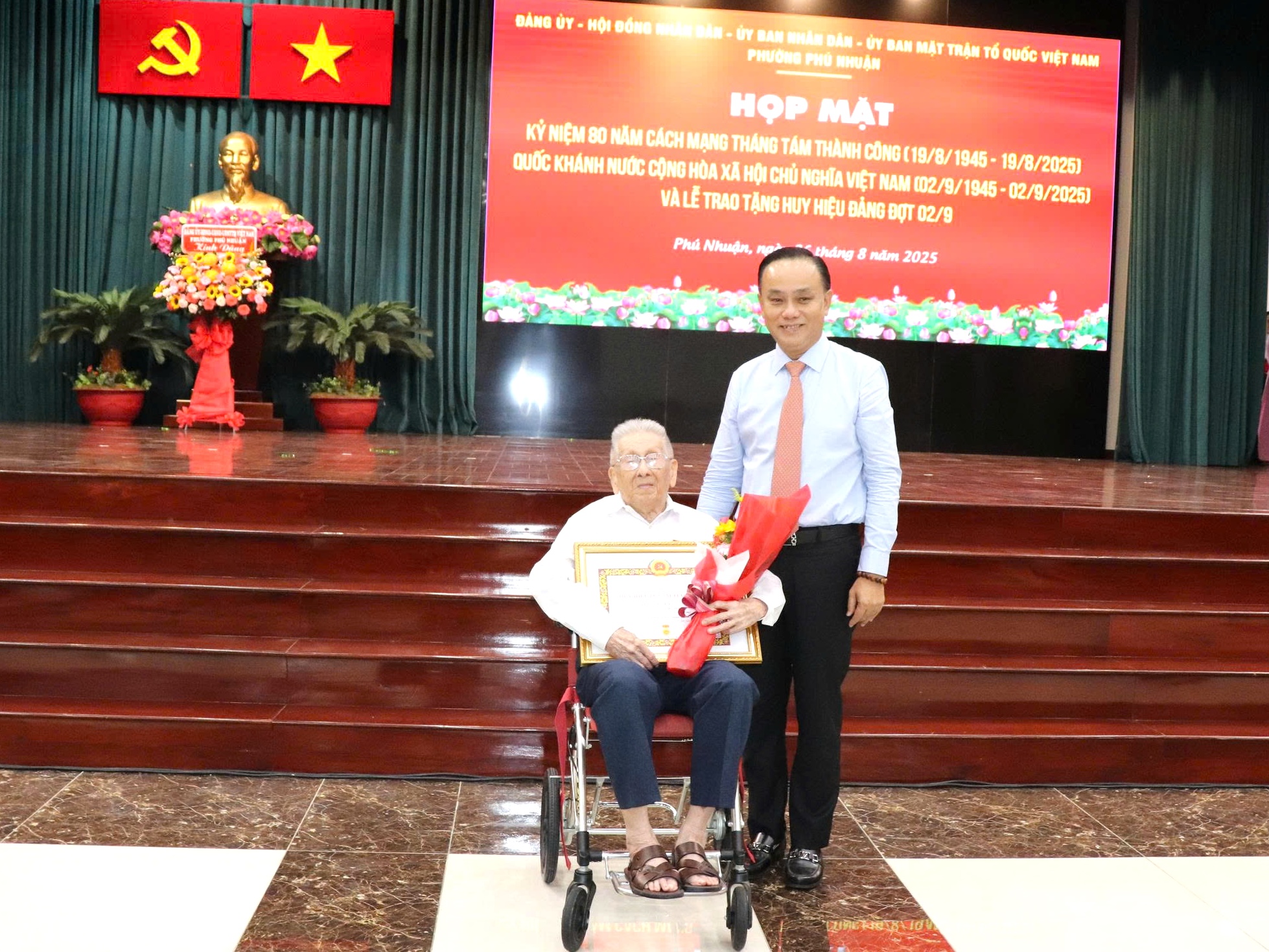 TP HCM: Phường Phú Nhuận nêu cao tinh thần đoàn kết, sáng tạo trong dịp 2-9- Ảnh 2.