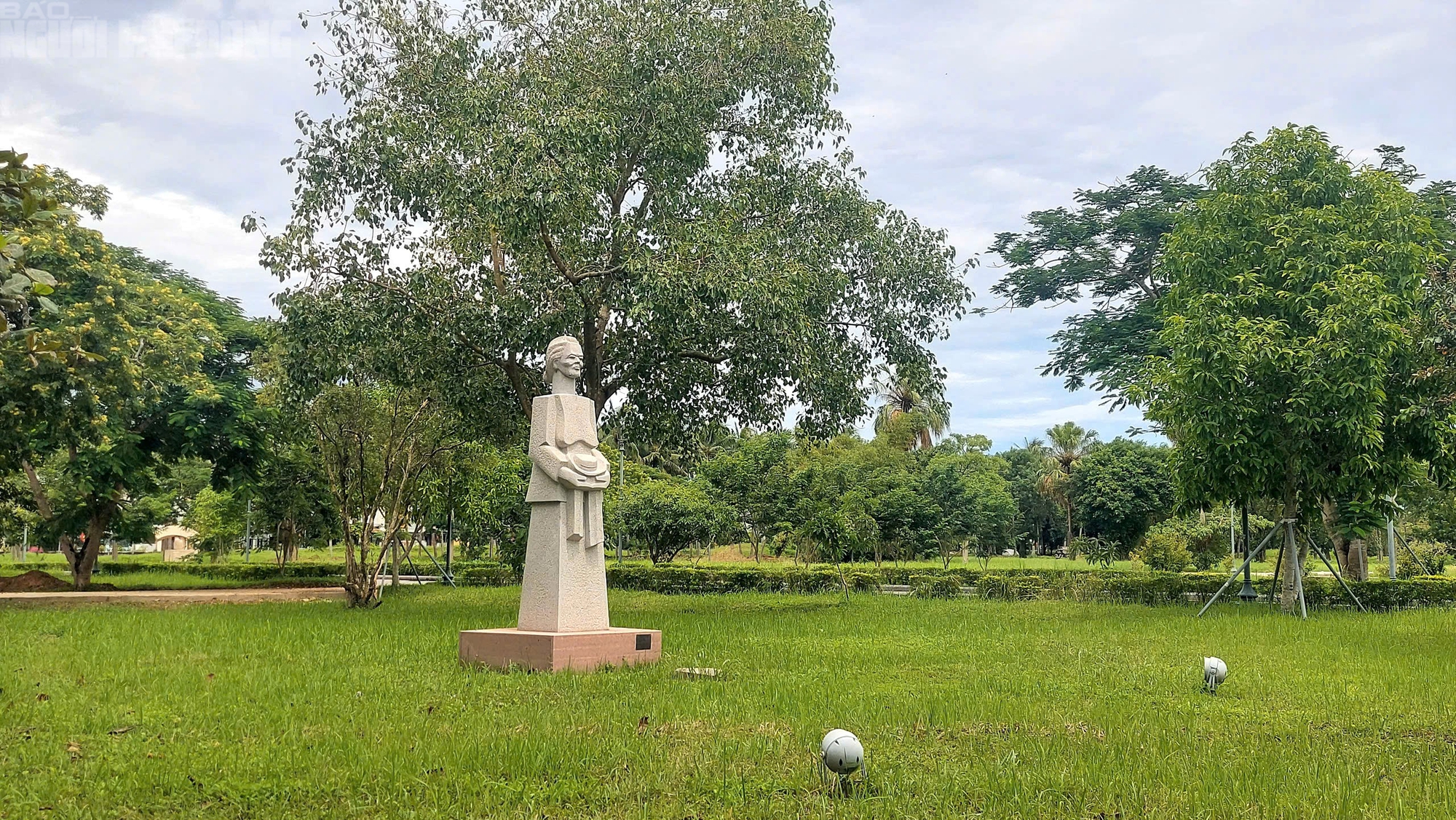 Sau phim Mưa đỏ, cùng ngắm Thành cổ Quảng Trị trong sắc xanh cỏ non- Ảnh 8. Sau phim Mưa đỏ, cùng ngắm Thành cổ Quảng Trị trong sắc xanh cỏ non- Ảnh 8.
