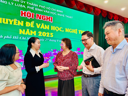 Khích lệ sáng tạo, cống hiến - Ảnh 1. Khích lệ sáng tạo, cống hiến - Ảnh 1.