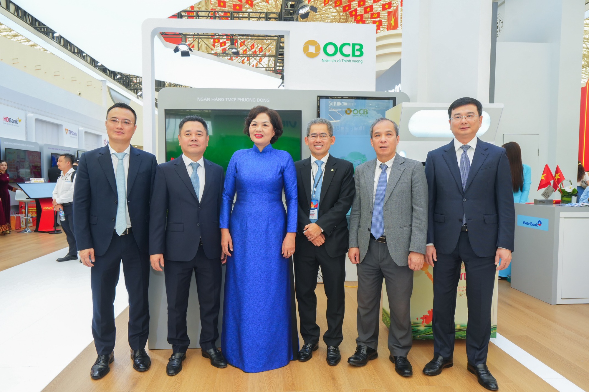 Mô hình ngân hàng mở Open Banking của OCB nổi bật tại Triển lãm A80- Ảnh 2.